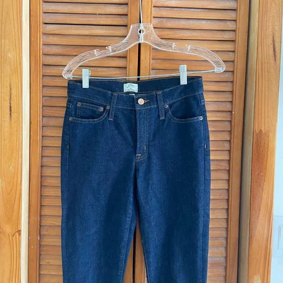 J. Crew 8" Toothpick Jeans Classic Dark Wash Size 27 - Picture 4 of 7